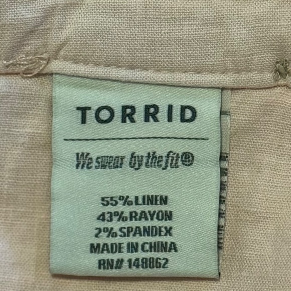 Torrid | NWT Pink Linen Shorts | Size 20 - Picture 7 of 9